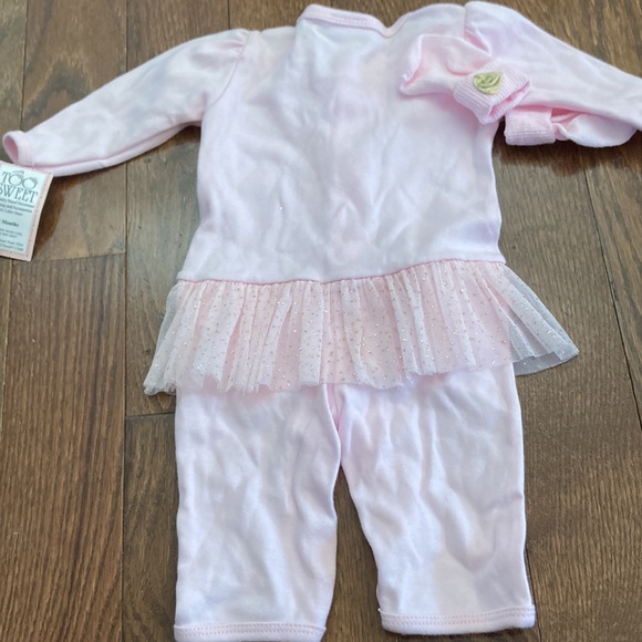 Too Sweet pink and gold coverall 6 months - Picture 7 of 8